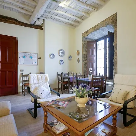 Casa Jardin De La Plata * 바뇨스 데 몬테마요르